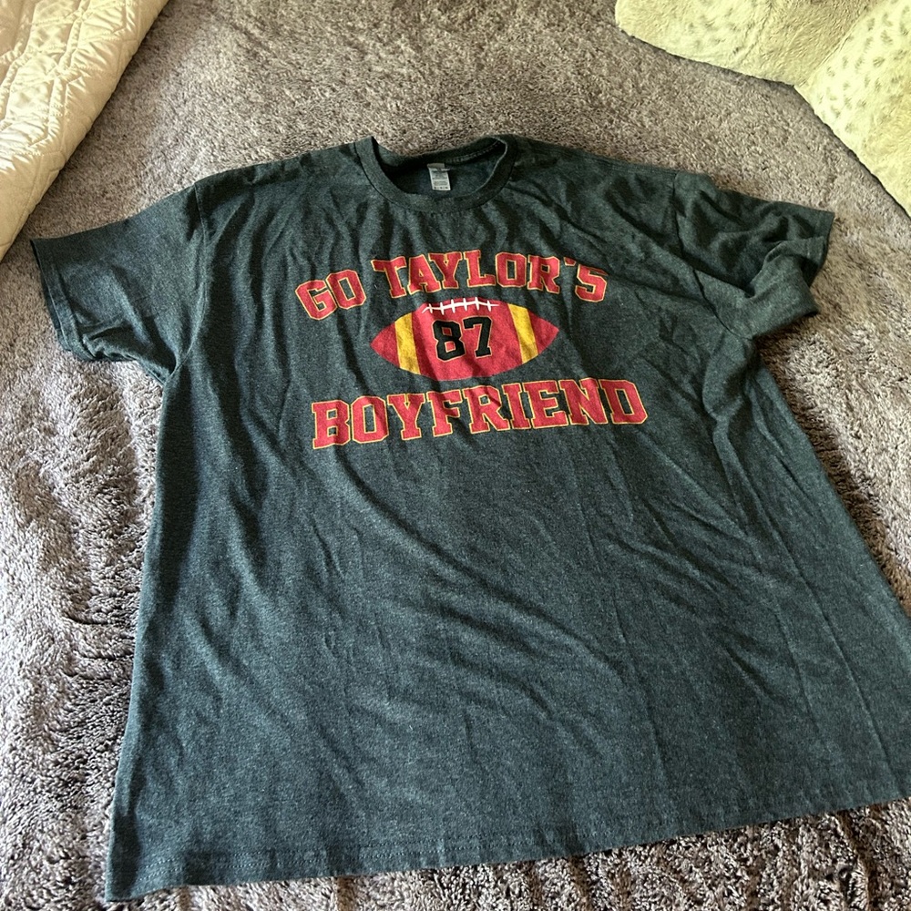 Taylor Swift Graphic T-Shirt